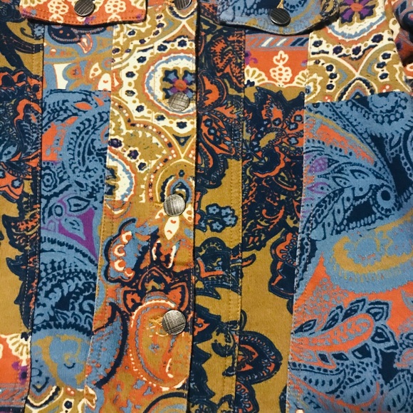 Jacket - Picture 4 of 4